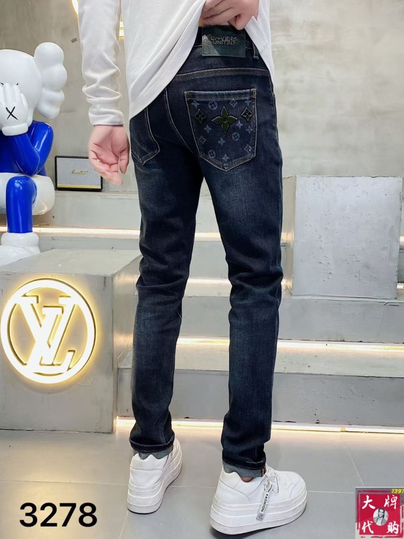 l0vis Vvtt0n jeans